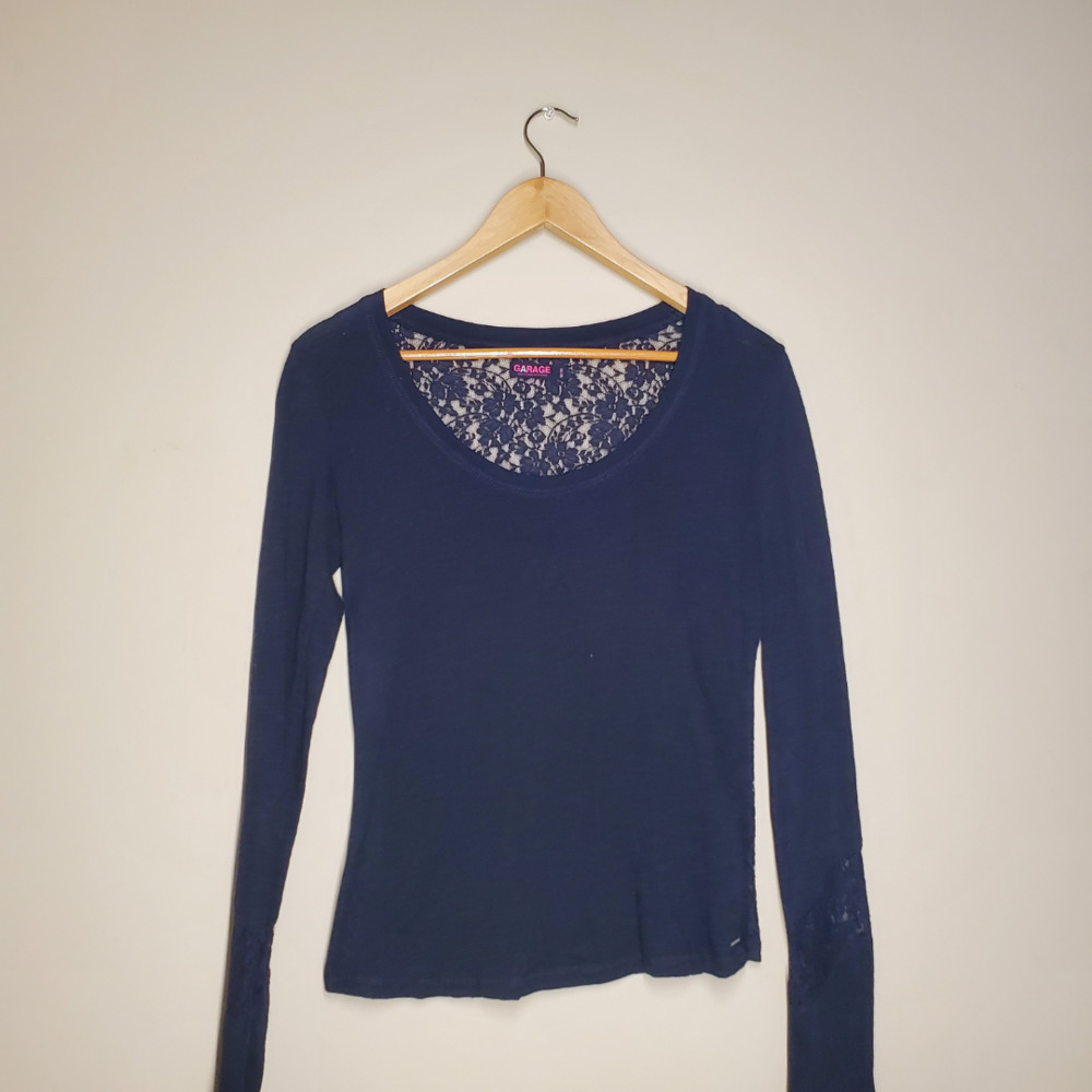 CASUAL Laceback Long Sleeve